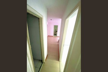 Sala de apartamento para alugar com 2 quartos, 42m² em Freguesia (jacarepaguá), Rio de Janeiro