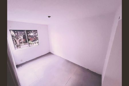 Quarto 2 de apartamento para alugar com 2 quartos, 42m² em Freguesia (jacarepaguá), Rio de Janeiro