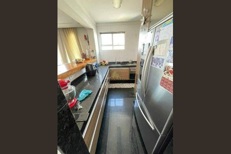 Apartamento à venda com 3 quartos, 90m² em Fernão Dias, Belo Horizonte