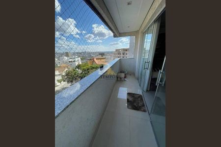 Apartamento à venda com 3 quartos, 90m² em Fernão Dias, Belo Horizonte
