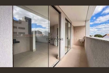 Apartamento à venda com 80m², 3 quartos e sem vaga