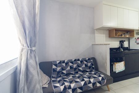 Sala de apartamento para alugar com 2 quartos, 34m² em Parque Fongaro, São Paulo