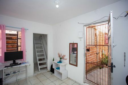 Sala de casa à venda com 3 quartos, 70m² em Vila Capela, São Paulo