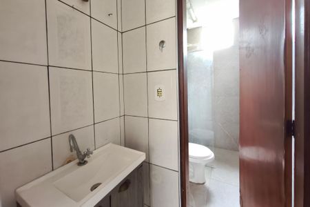Banheiro de apartamento à venda com 2 quartos, 42m² em Dic I (conjunto Habitacional Monsenhor Luiz Fernando Abreu), Campinas