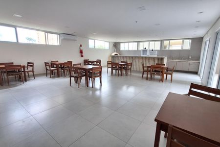 Apartamento para alugar com 53m², 2 quartos e 2 vagasCondomínio