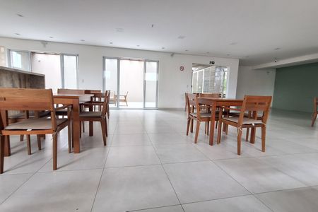 Apartamento para alugar com 53m², 2 quartos e 2 vagasCondomínio