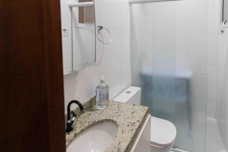 Casa à venda com 90m², 3 quartos e 2 vagasBanheiro da Suite