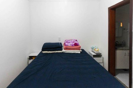 Casa à venda com 90m², 3 quartos e 2 vagasSuite