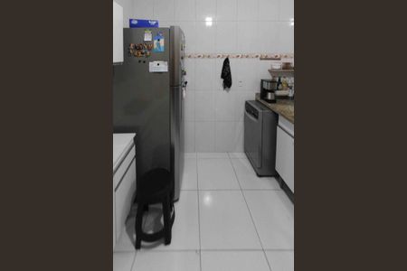 Casa à venda com 90m², 3 quartos e 2 vagasCozinha