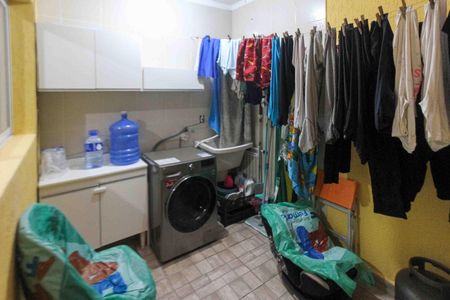 Casa à venda com 90m², 3 quartos e 2 vagasÁrea de Serviço