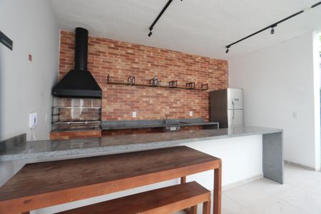 Apartamento à venda com 38m², 2 quartos e sem vagaÁrea comum - Churrasqueira