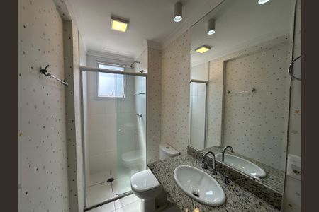 Apartamento para alugar com 109m², 3 quartos e 2 vagasBanheiro das Suítes 1 e 2