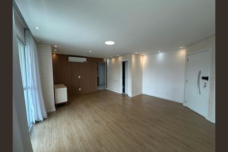 Apartamento para alugar com 109m², 3 quartos e 2 vagasSala