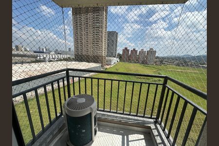 Apartamento para alugar com 109m², 3 quartos e 2 vagasVaranda