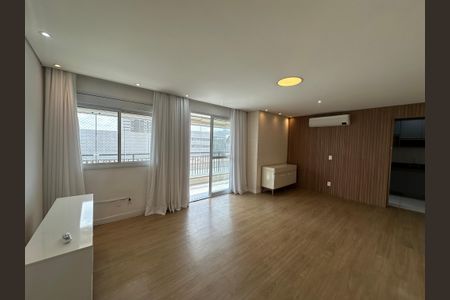 Apartamento para alugar com 109m², 3 quartos e 2 vagasSala