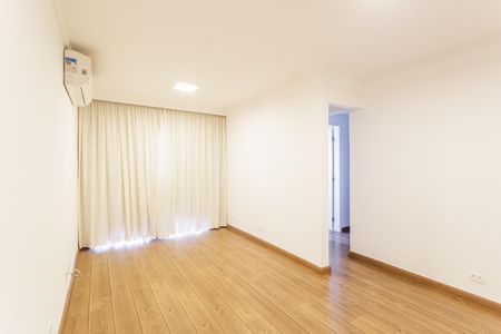 Apartamento para alugar com 66m², 2 quartos e 1 vaga Apartamento para alugar com 66m², 2 quartos e 1 vagaSala