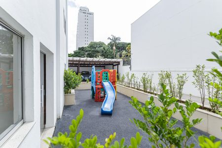 Apartamento para alugar com 66m², 2 quartos e 1 vaga Apartamento para alugar com 66m², 2 quartos e 1 vagaÁrea comum - Playground