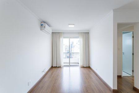 Apartamento para alugar com 66m², 2 quartos e 1 vaga Apartamento para alugar com 66m², 2 quartos e 1 vagaSala