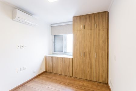 Apartamento para alugar com 66m², 2 quartos e 1 vaga Apartamento para alugar com 66m², 2 quartos e 1 vagaQuarto 2