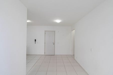 Sala/Cozinha/Área de Serviço  de apartamento para alugar com 1 quarto, 34m² em Santa Etelvina, São Paulo