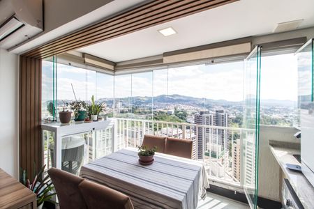 Varanda de apartamento para alugar com 1 quarto, 49m² em Alphaville Empresarial, Barueri