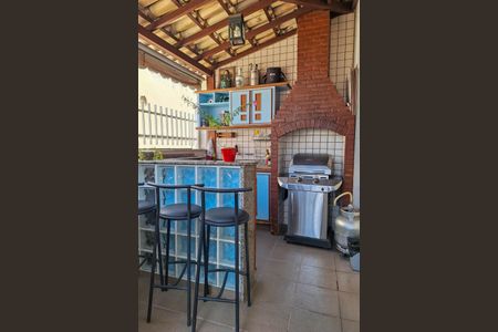 Apartamento à venda com 186m², 3 quartos e 2 vagasCobertura