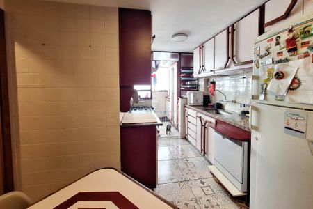 Apartamento à venda com 186m², 3 quartos e 2 vagasCozinha