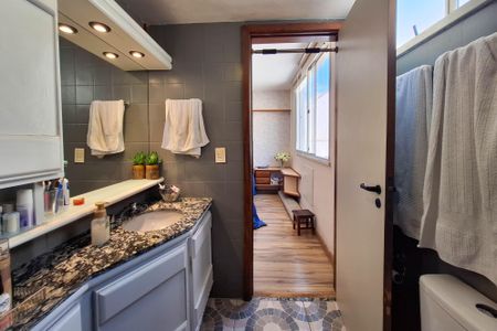 Apartamento à venda com 186m², 3 quartos e 2 vagasBanheiro da Suíte 1