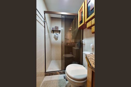 Apartamento à venda com 186m², 3 quartos e 2 vagasBanheiro Social