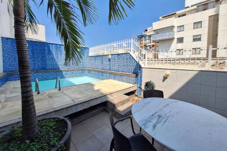 Apartamento à venda com 186m², 3 quartos e 2 vagasCobertura