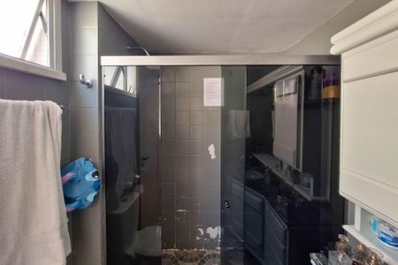 Apartamento à venda com 186m², 3 quartos e 2 vagasBanheiro da Suíte 1