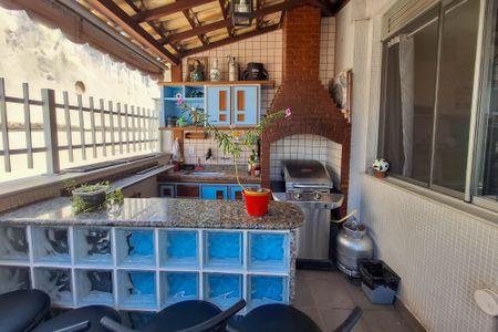 Apartamento à venda com 186m², 3 quartos e 2 vagasCobertura