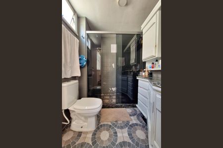 Apartamento à venda com 186m², 3 quartos e 2 vagasBanheiro da Suíte 1