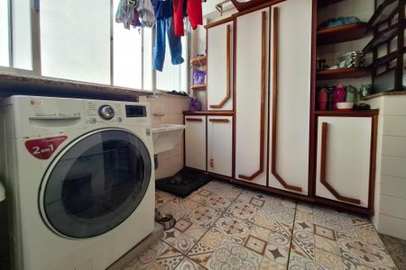 Apartamento à venda com 186m², 3 quartos e 2 vagasÁrea de Serviço