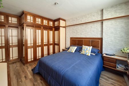 Apartamento à venda com 186m², 3 quartos e 2 vagasSuíte 1