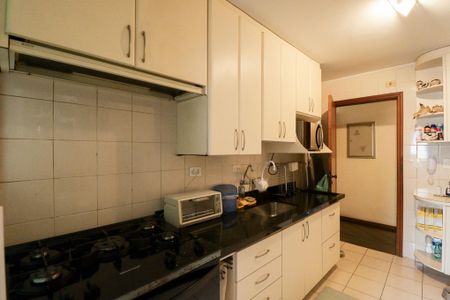 Apartamento à venda com 94m², 3 quartos e 2 vagasCozinha e Área de Serviço
