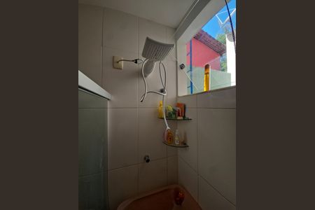 Casa para alugar com 300m², 3 quartos e 1 vagaChuveiro