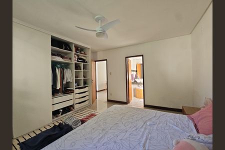 Casa para alugar com 300m², 3 quartos e 1 vagaquarto 1 suite 