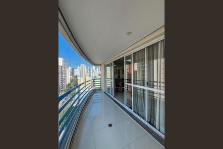 Apartamento à venda com 110m², 3 quartos e 2 vagasSacada