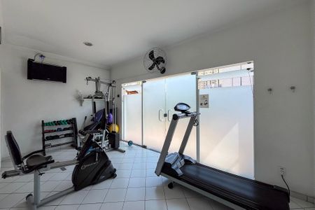 Apartamento à venda com 110m², 3 quartos e 2 vagasAcademia
