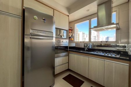 Apartamento à venda com 110m², 3 quartos e 2 vagasCozinha