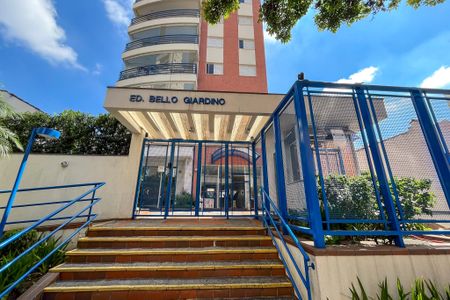 Apartamento à venda com 110m², 3 quartos e 2 vagasFachada