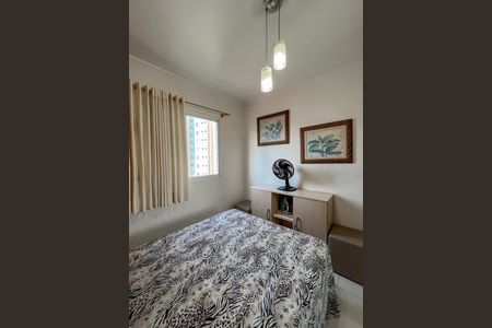 Apartamento à venda com 110m², 3 quartos e 2 vagasQuarto 2