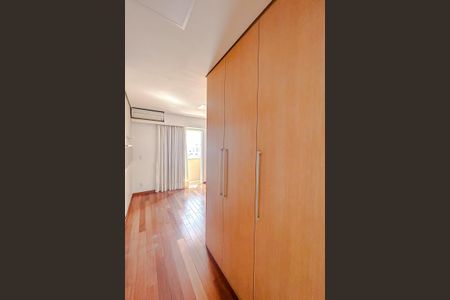 Apartamento para alugar com 113m², 3 quartos e 2 vagasSuíte