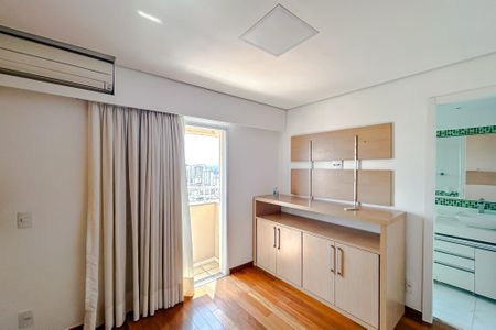 Apartamento para alugar com 113m², 3 quartos e 2 vagasSuíte