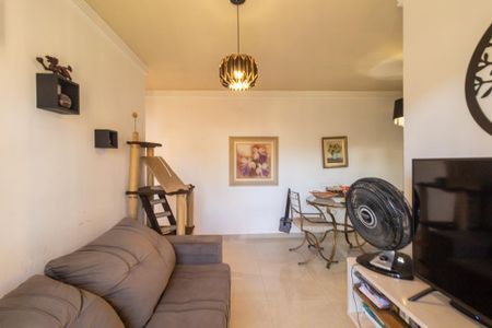 Sala de apartamento para alugar com 3 quartos, 62m² em Parolin, Curitiba