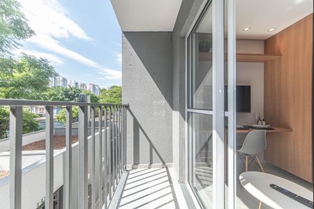 Apartamento para alugar com 27m², 1 quarto e sem vaga Apartamento para alugar com 27m², 1 quarto e sem vagaVaranda