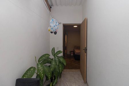 Casa à venda com 80m², 2 quartos e 1 vagaÁrea de Serviço