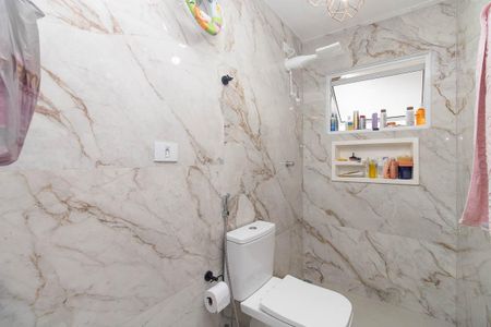 Casa à venda com 80m², 2 quartos e 1 vagaBanheiro da Suíte