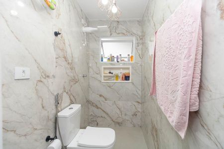 Casa à venda com 80m², 2 quartos e 1 vagaBanheiro da Suíte